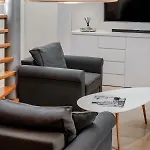 카사 차르미나티 아파트