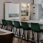카사 차르미나티 아파트